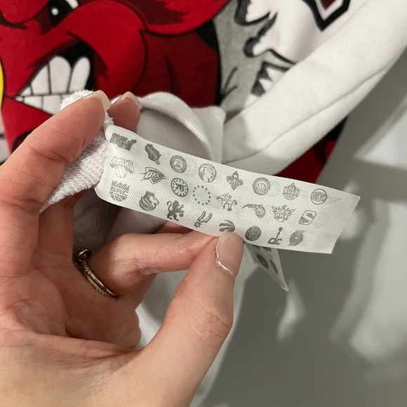 Vintage NBA Chicago Bulls short sleeve sweatshirt size small - Picture 9 of 11